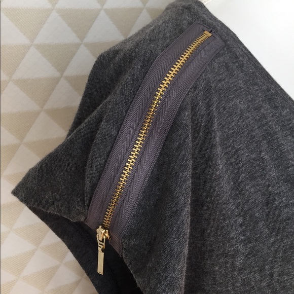 Gray 100% Cotton Top w/Exposed Zipper - Picture 5 of 5